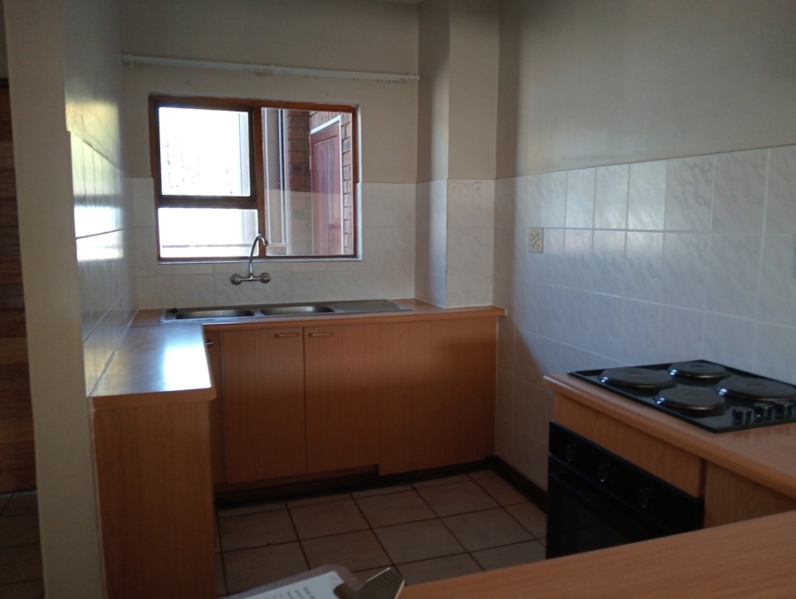 2 Bedroom Property for Sale in Langenhovenpark Free State